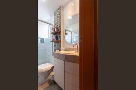 Apartamento à venda com 80m², 3 quartos e 2 vagasBanheiro da Suíte