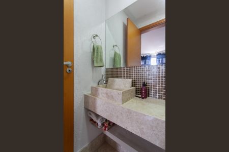 Apartamento à venda com 80m², 3 quartos e 2 vagasLavabo