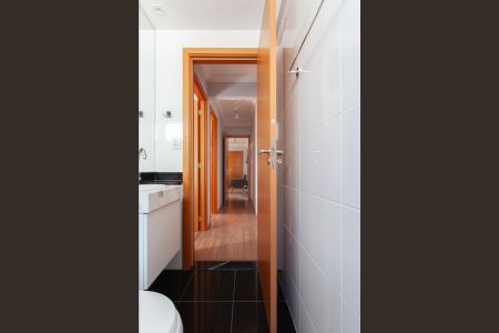 Apartamento à venda com 80m², 3 quartos e 2 vagasBanheiro Social