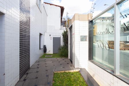 Apartamento à venda com 80m², 3 quartos e 2 vagasEntrada