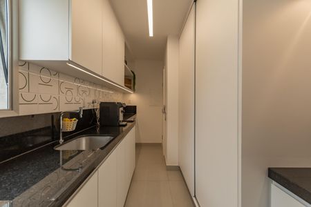 Apartamento à venda com 183m², 3 quartos e 2 vagasLavanderia