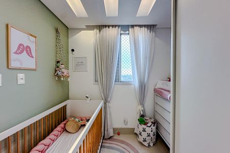 Apartamento à venda com 75m², 2 quartos e 2 vagasQuarto 2