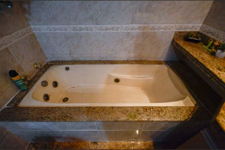 Apartamento à venda com 570m², 4 quartos e sem vagaBanheiro Social