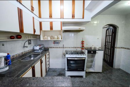 Apartamento à venda com 570m², 4 quartos e sem vagaCozinha