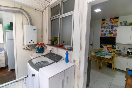 Apartamento à venda com 115m², 3 quartos e 1 vagaÁrea de Serviço