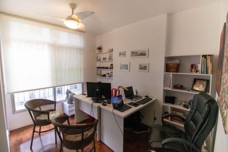 Apartamento à venda com 115m², 3 quartos e 1 vagaQuarto 2