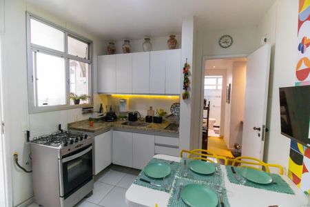 Apartamento à venda com 115m², 3 quartos e 1 vagaCozinha