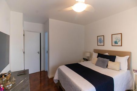 Apartamento à venda com 115m², 3 quartos e 1 vagaSuíte