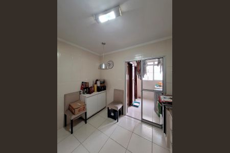 Apartamento à venda com 90m², 3 quartos e 2 vagasCozinha