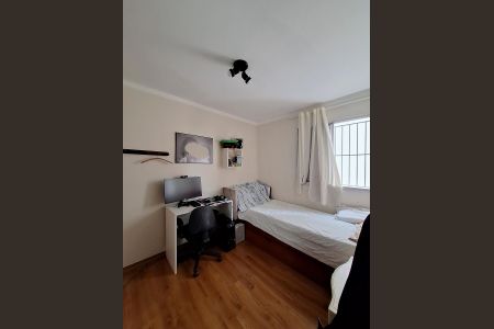 Apartamento à venda com 90m², 3 quartos e 2 vagasQuarto 2
