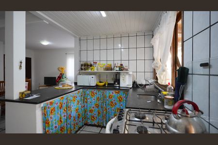 Casa para alugar com 210m², 4 quartos e 2 vagasCozinha