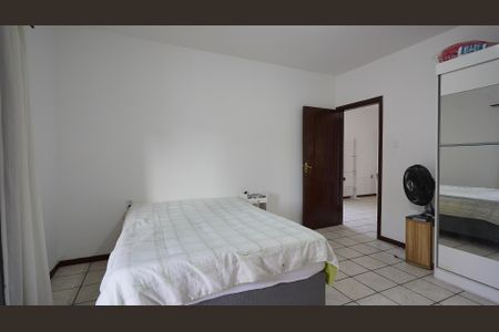 Casa para alugar com 210m², 4 quartos e 2 vagasQuarto 2