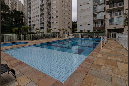Apartamento à venda com 53m², 2 quartos e 1 vaga Apartamento à venda com 53m², 2 quartos e 1 vagaÁrea comum - Piscina