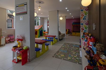 Apartamento à venda com 53m², 2 quartos e 1 vaga Apartamento à venda com 53m², 2 quartos e 1 vagaÁrea comum - brinquedoteca