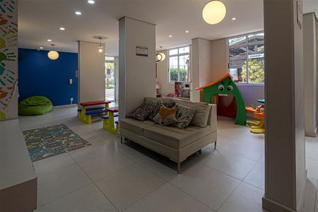 Apartamento à venda com 53m², 2 quartos e 1 vaga Apartamento à venda com 53m², 2 quartos e 1 vagaÁrea comum - brinquedoteca