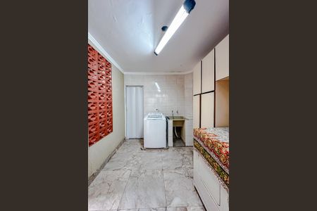 Casa à venda com 290m², 3 quartos e 3 vagasÁrea de Serviço