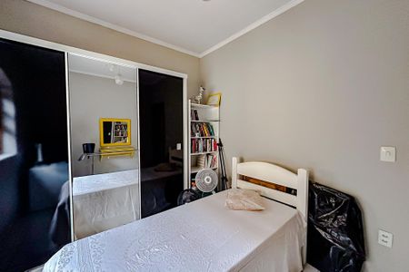 Casa à venda com 290m², 3 quartos e 3 vagasQuarto 2