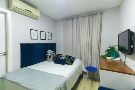 Casa de condomínio à venda com 240m², 3 quartos e 3 vagasQuarto 3 - Suíte