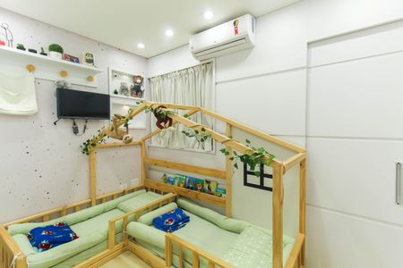 Casa de condomínio à venda com 240m², 3 quartos e 3 vagasQuarto 1 - Suíte