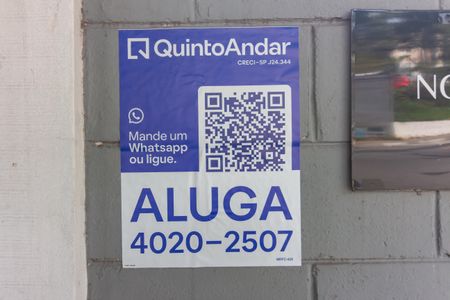 Casa de condomínio à venda com 147m², 2 quartos e 1 vagaPlaca de Anuncio 