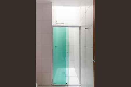 Casa de condomínio à venda com 147m², 2 quartos e 1 vagaBanheiro