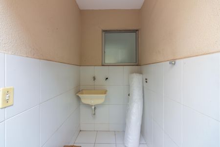 Casa de condomínio à venda com 147m², 2 quartos e 1 vagaÁrea de Serviço 