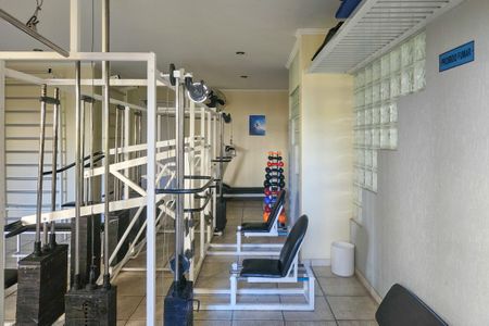 Apartamento para alugar com 72m², 2 quartos e 1 vagaÁrea de Lazer