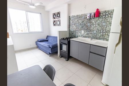 Apartamento para alugar com 25m², 1 quarto e sem vaga Apartamento para alugar com 25m², 1 quarto e sem vagaSala/Cozinha
