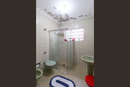 Casa à venda com 140m², 3 quartos e 3 vagasBanheiro