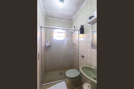 Casa à venda com 140m², 3 quartos e 3 vagasBanheiro da suíte