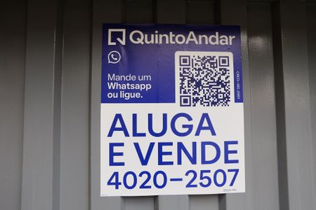 Apartamento à venda com 180m², 3 quartos e 2 vagas Apartamento à venda com 180m², 3 quartos e 2 vagasPlaca