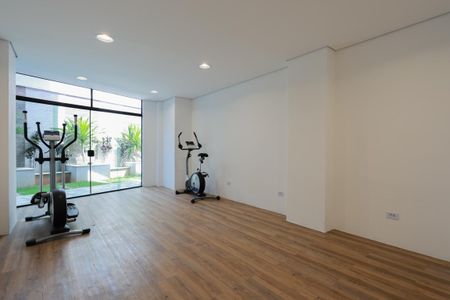 Studio à venda com 28m², 1 quarto e sem vaga Studio à venda com 28m², 1 quarto e sem vagaÁrea comum - Academia