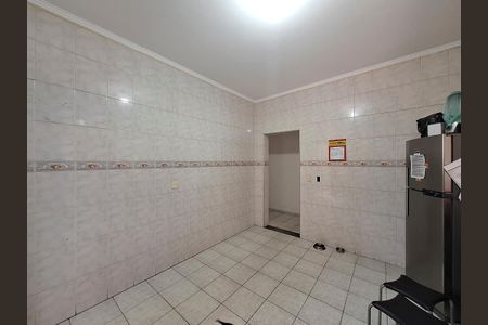 Casa à venda com 331m², 2 quartos e 9 vagas Casa à venda com 331m², 2 quartos e 9 vagasCozinha