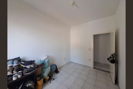 Casa à venda com 331m², 2 quartos e 9 vagas Casa à venda com 331m², 2 quartos e 9 vagasQuarto 2