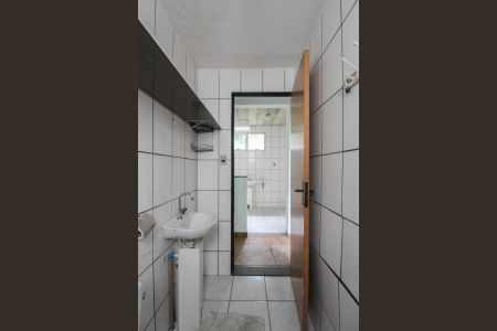 Apartamento à venda com 47m², 2 quartos e 1 vaga Apartamento à venda com 47m², 2 quartos e 1 vagaBanheiro