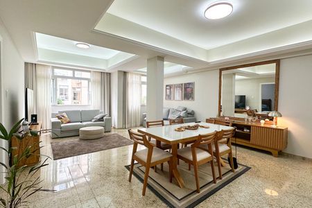 Apartamento à venda com 97m², 2 quartos e 1 vaga Apartamento à venda com 97m², 2 quartos e 1 vagaSala