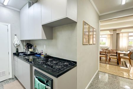 Apartamento à venda com 97m², 2 quartos e 1 vaga Apartamento à venda com 97m², 2 quartos e 1 vagaCozinha