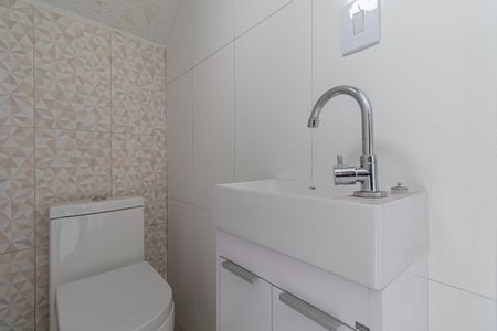 Casa à venda com 185m², 3 quartos e 4 vagasBanheiro de Serviço