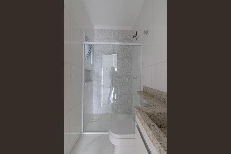 Casa à venda com 185m², 3 quartos e 4 vagasBanheiro Suíte 1