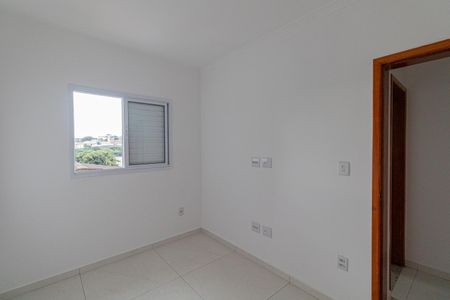 Casa à venda com 185m², 3 quartos e 4 vagasQuarto 2
