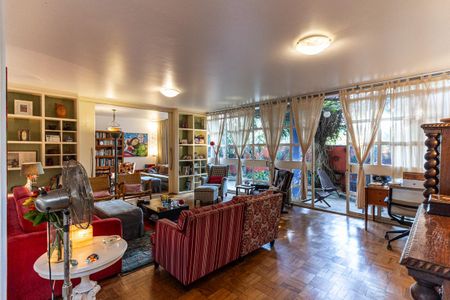 Casa à venda com 469m², 4 quartos e 4 vagasSala 1