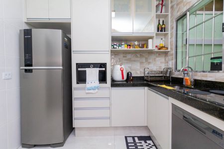 Casa de condomínio à venda com 67m², 2 quartos e 1 vaga Casa de condomínio à venda com 67m², 2 quartos e 1 vagaCozinha