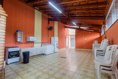 Casa de condomínio à venda com 67m², 2 quartos e 1 vaga Casa de condomínio à venda com 67m², 2 quartos e 1 vagaÁrea comum - Salão de festas