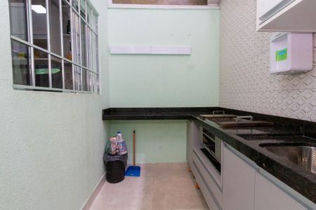 Casa de condomínio à venda com 67m², 2 quartos e 1 vaga Casa de condomínio à venda com 67m², 2 quartos e 1 vagaÁrea de Serviço
