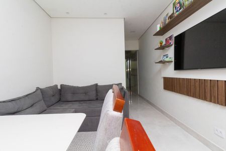 Casa de condomínio à venda com 67m², 2 quartos e 1 vaga Casa de condomínio à venda com 67m², 2 quartos e 1 vagaSala