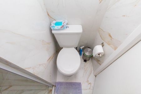 Casa de condomínio à venda com 67m², 2 quartos e 1 vaga Casa de condomínio à venda com 67m², 2 quartos e 1 vagaBanheiro 1