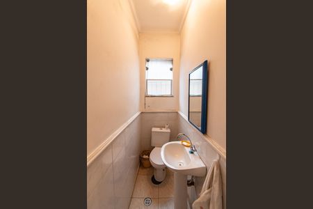 Casa à venda com 164m², 3 quartos e 4 vagas Casa à venda com 164m², 3 quartos e 4 vagasLavabo Sala