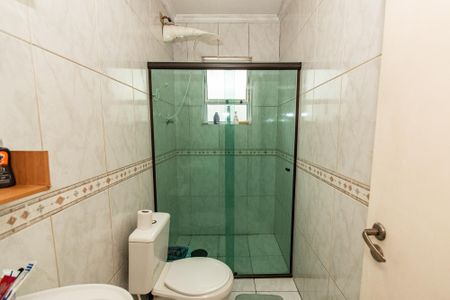 Casa à venda com 164m², 3 quartos e 4 vagas Casa à venda com 164m², 3 quartos e 4 vagasBanheiro da suíte