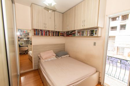 Casa à venda com 164m², 3 quartos e 4 vagas Casa à venda com 164m², 3 quartos e 4 vagasSuíte