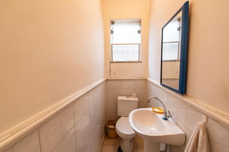 Casa à venda com 164m², 3 quartos e 4 vagas Casa à venda com 164m², 3 quartos e 4 vagasLavabo Sala